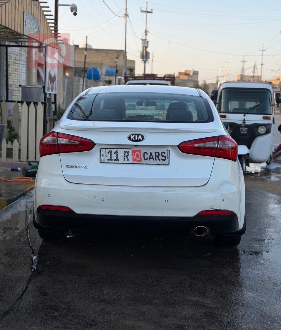 كيا سيراتو
